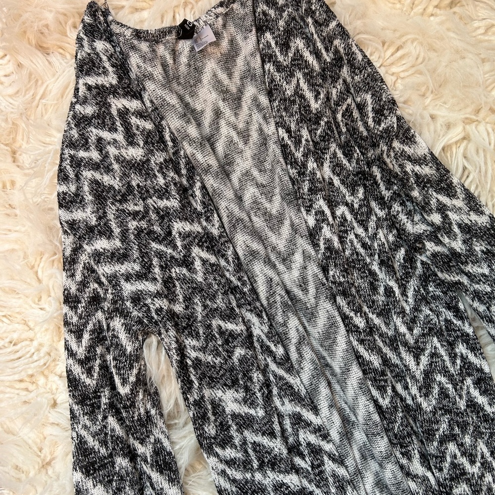 H&M Black and White Knit Cardigan